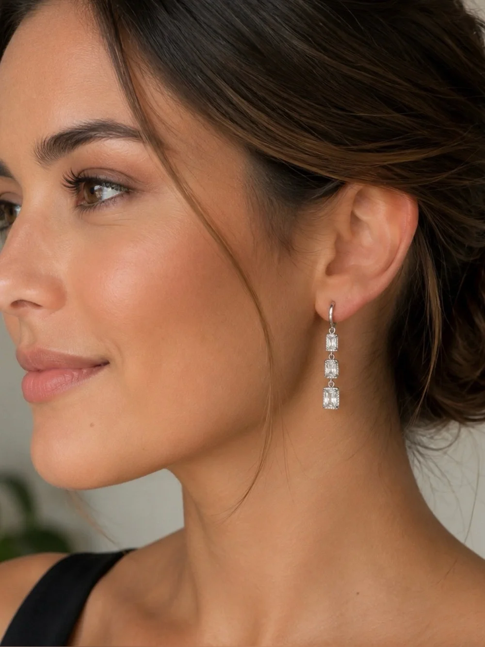 NEW!! Elegant 14k White Gold Plated Drop Cubic Zirconia Earrings